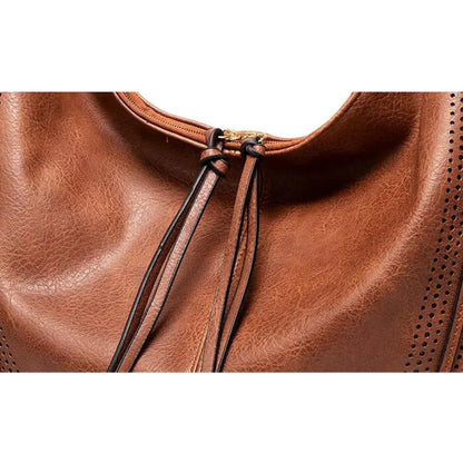 Elara Vintage Leather Shoulder Bag | Timeless Charm